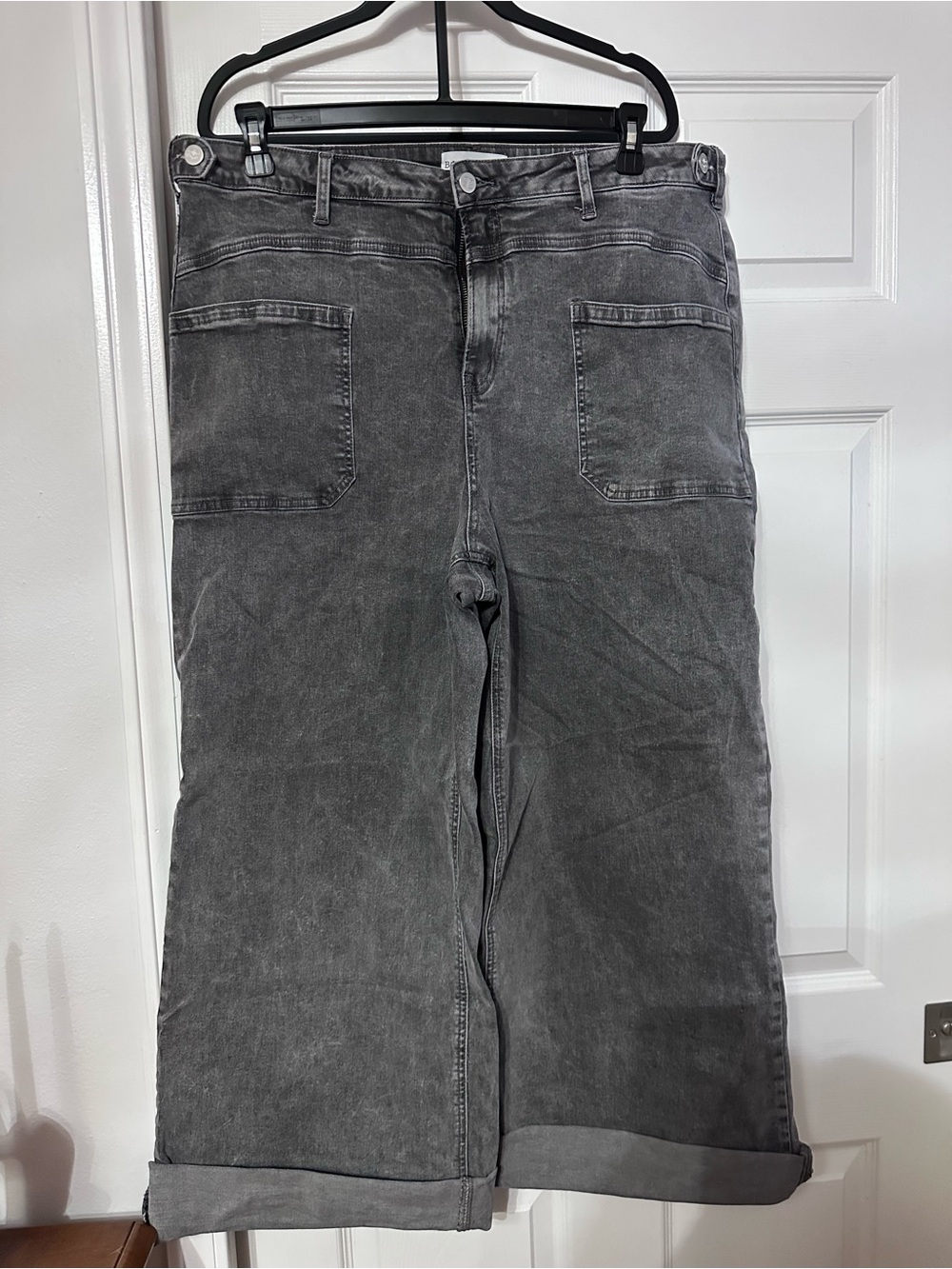 Extra Wide Crop Vintage Wash Gray Jeans - Women's High-rise Fit